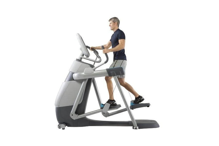 Precor Amt 835 Adaptive Motion Elliptical Trainer W  Open Stride (demo 